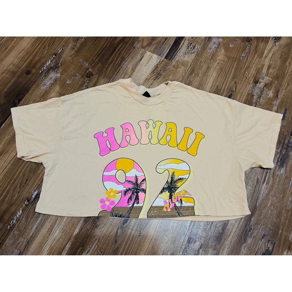 EUC Wild Fable HAWAII Oversized Crop Top T-Shirt Med M Medium